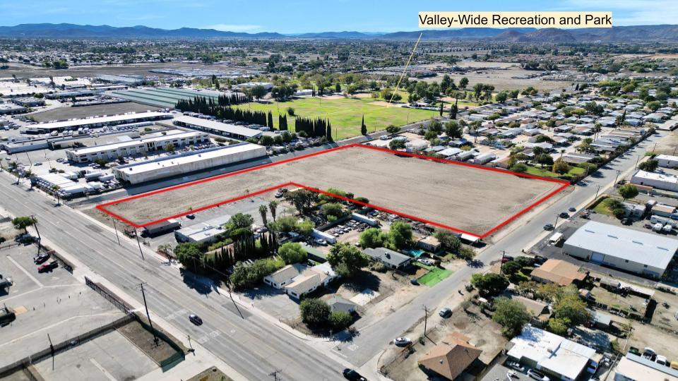 More Photos Of 1060 State St, San Jacinto Land For Sale