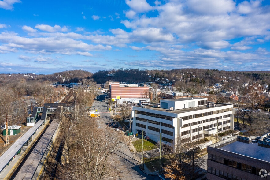 More Photos Of 30 Glenn St, White Plains Office For Sale