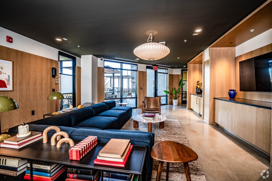 More Photos Of 1021 South St, Nashville Apartments For Lease