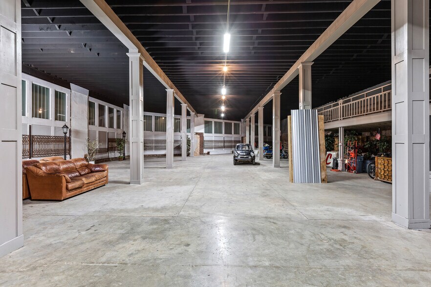 More Photos Of 2200 Glass St, Chattanooga Storefront Retail Residential For Sale