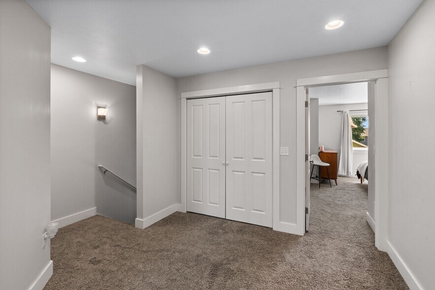 More Photos Of 440 Ice Center Ln, Bozeman Apartments For Sale