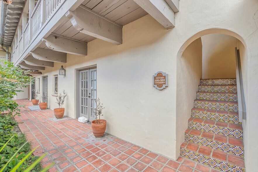 More Photos Of 2180 N Park Ave, Winter Park Loft Creative Space For Sale