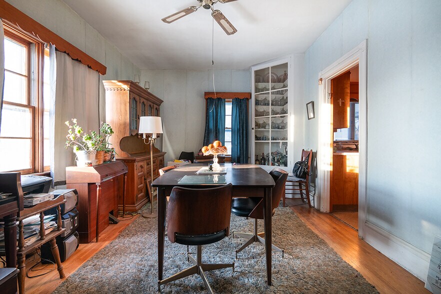 More Photos Of 388 Child St, Warren Freestanding For Sale