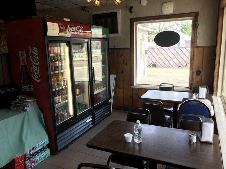 More Photos Of 897 Ringwood Ave, Haskell Restaurant For Sale