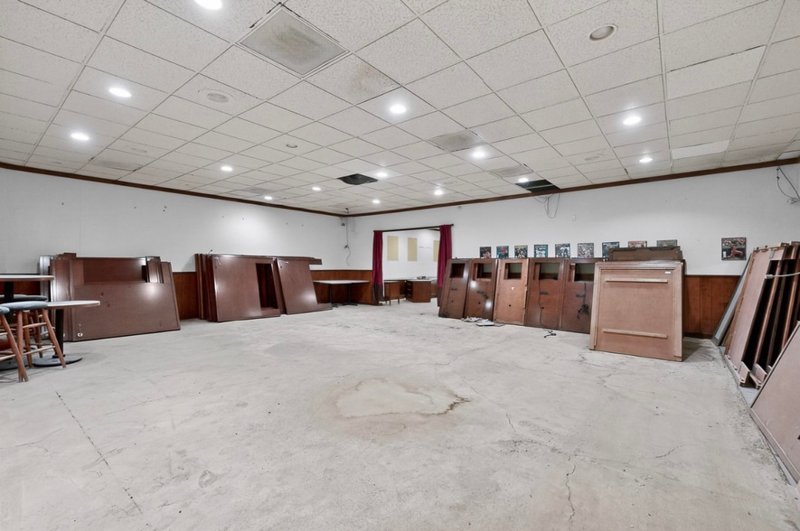 More Photos Of 1501 E Santa Fe Ave, Grants Hotel For Sale