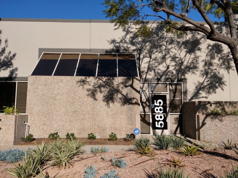 More Photos Of 5873-5895 Rickenbacker Rd, Commerce Light Distribution For Lease