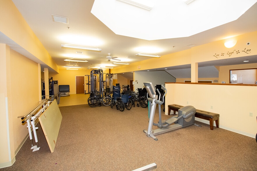 More Photos Of 224 E Central Ave, Andover Rehabilitation Center For Sale