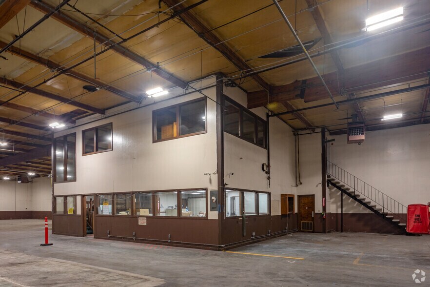 More Photos Of 1833 Stearman Ave, Hayward Manufacturing For Lease