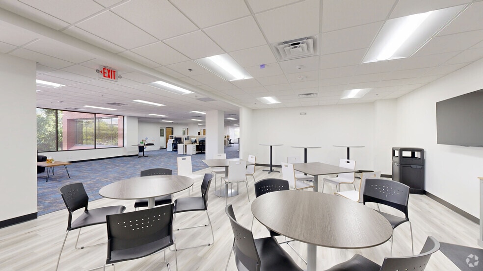 More Photos Of 111 Westwood Pl, Brentwood Office For Lease