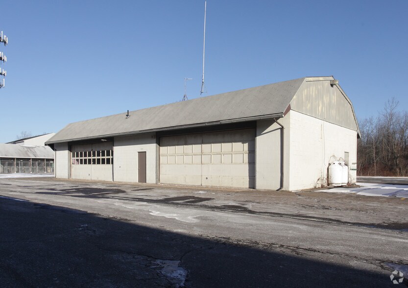 More Photos Of 61 Ffyler Pl, Suffield Unknown For Lease