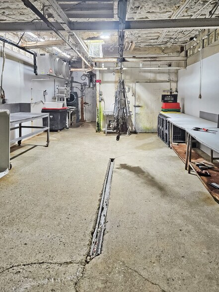 More Photos Of 1710 Pacific St, Brooklyn Warehouse For Sale