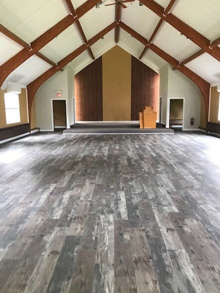 More Photos Of 1603 N Prairie Ave, Crest Hill Religious Facility For Sale