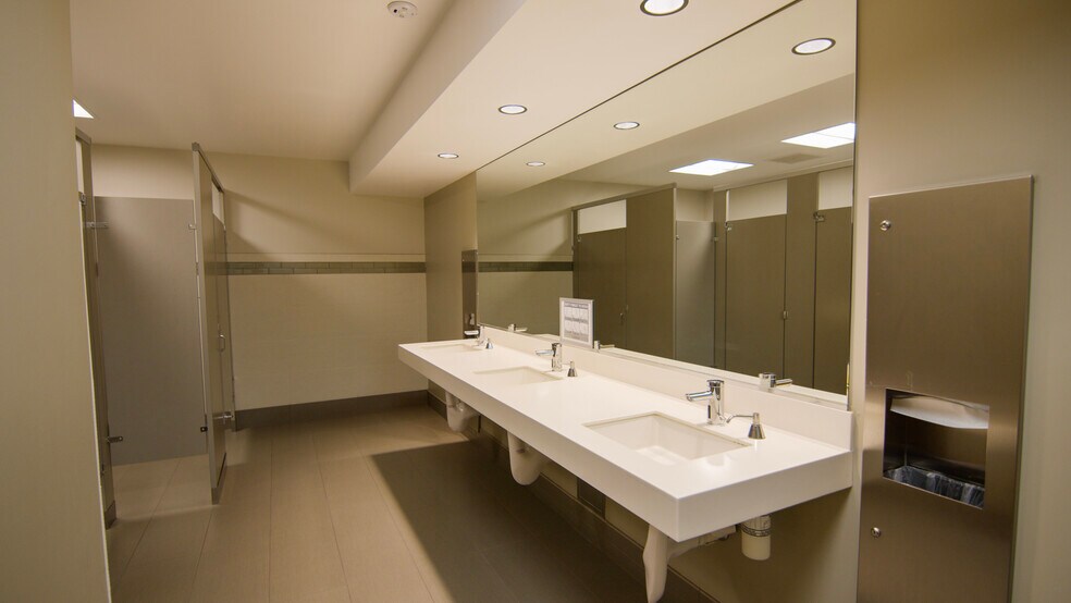 More Photos Of 25231 Paseo de Alicia, Laguna Hills Unknown For Lease