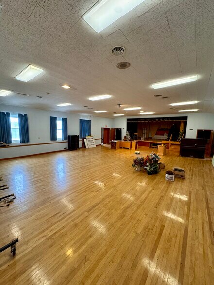More Photos Of 5322 PA Route -873, Schnecksville Flex For Sale