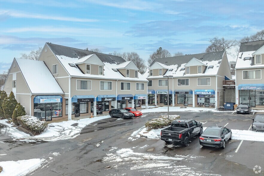 More Photos Of 1700 Dixwell Ave, Hamden General Retail For Lease