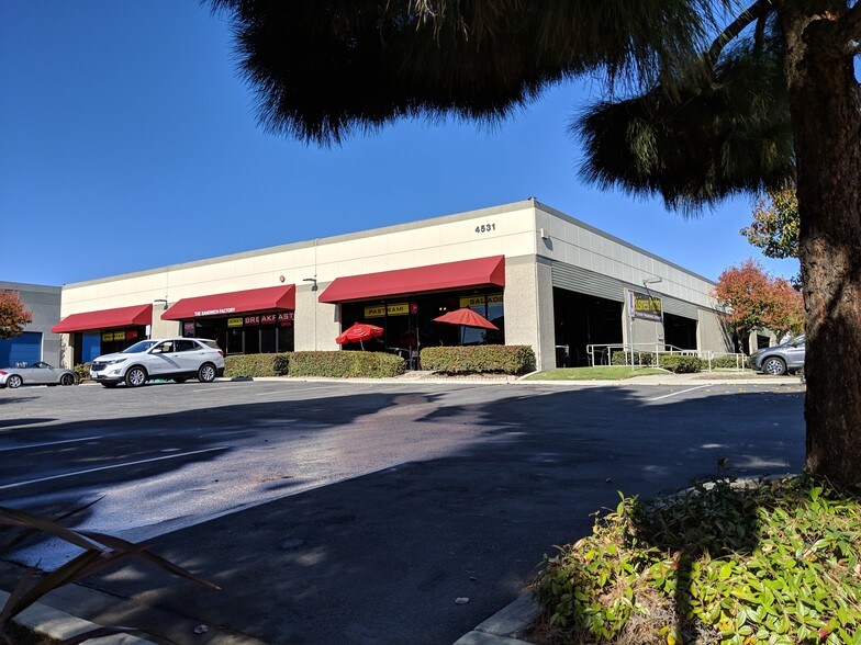 Primary Photo Of 4531 Market St, Ventura Manufacturing For Lease