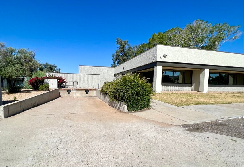 More Photos Of 2525 W Beryl Ave, Phoenix Office For Lease