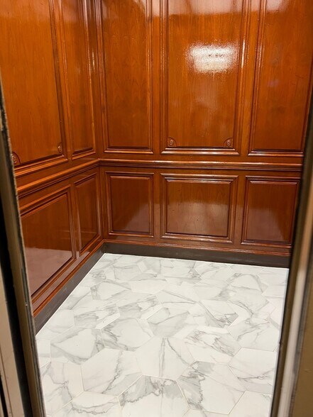 More Photos Of 2100 Middle Country Rd, Centereach Office For Sale