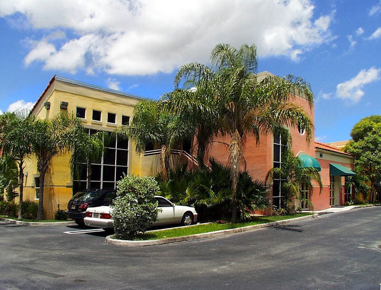 More Photos Of 13200 SW 128th St, Miami Loft Creative Space For Lease