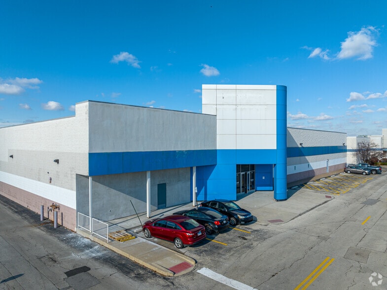 More Photos Of 7400-7414 S Cicero Ave, Chicago Freestanding For Sale