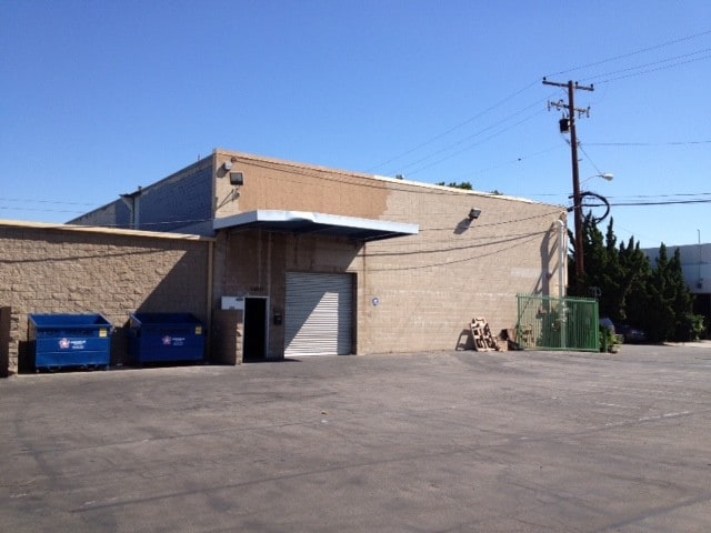 Primary Photo Of 14011 Gracebee Ave, Norwalk Manufacturing For Lease