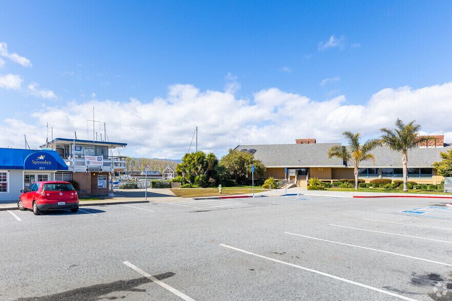 More Photos Of 459 Seaport Ct, Redwood City General Retail For Sale