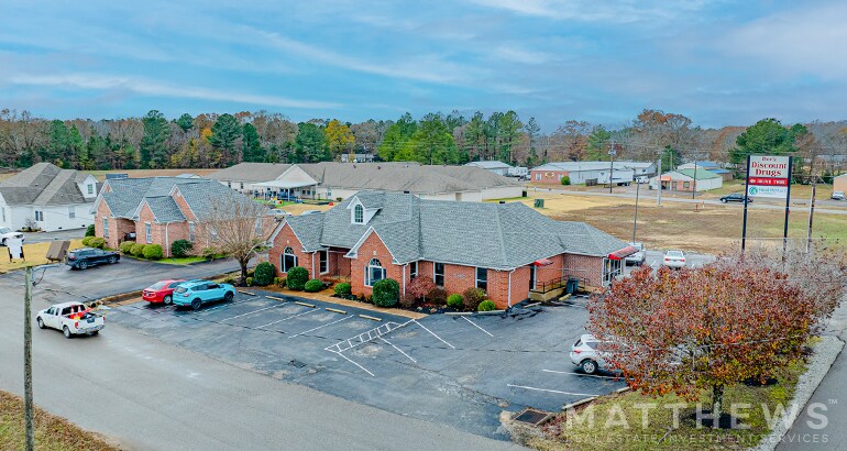 More Photos Of 557 W Park Pl, Henderson Medical For Sale