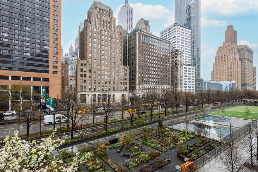 More Photos Of 250 Albany St, New York Apartments For Sale