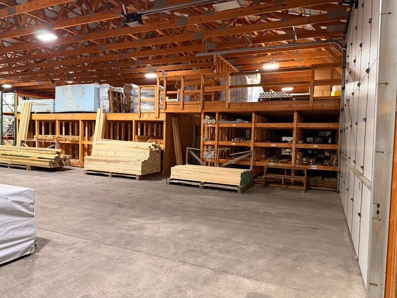 More Photos Of 5936 53rd Ave, Fargo Warehouse For Sale