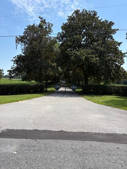 More Photos Of 9400 NW 160th St, Reddick Horse Stables For Sale