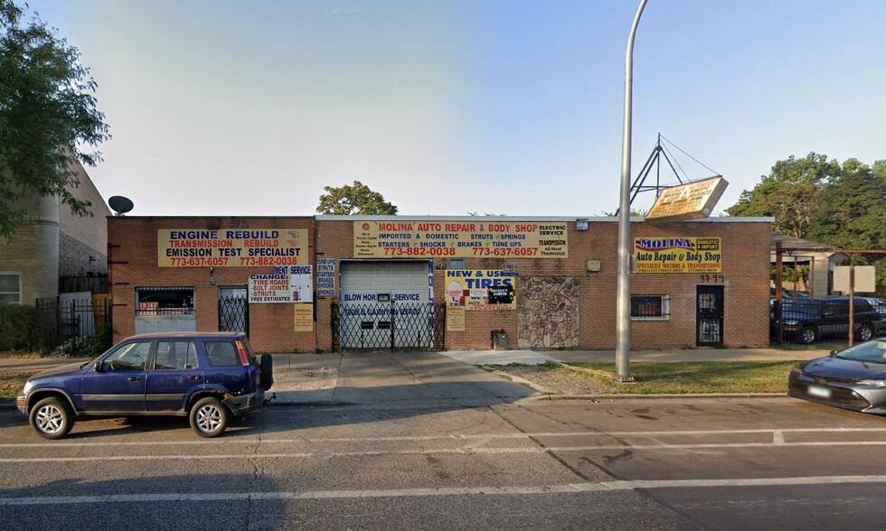 Primary Photo Of 5715-5719 W Grand Ave, Chicago Auto Repair For Sale