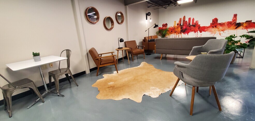 More Photos Of 1529 W North A St, Tampa Coworking Space