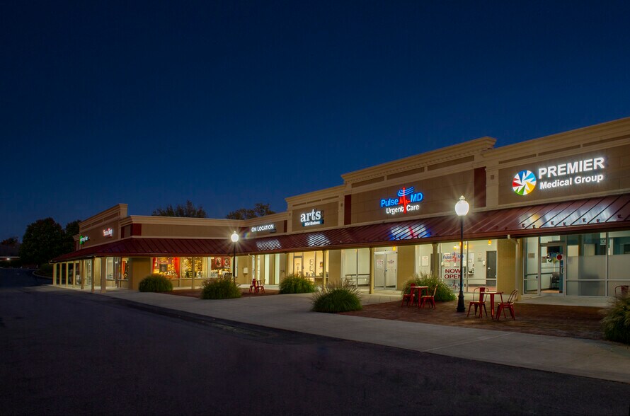 Primary Photo Of 696 Dutchess Tpke, Poughkeepsie Unknown For Lease