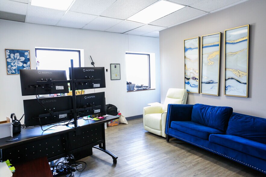 More Photos Of 626 Minnesota Ave, Kansas City Office For Lease