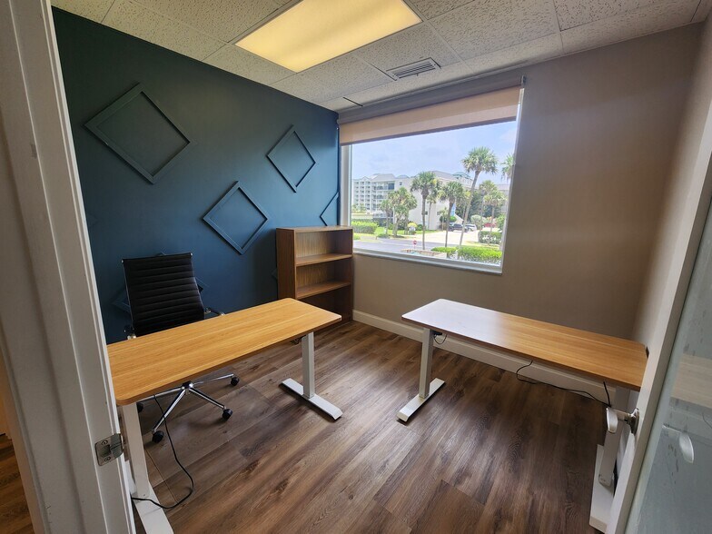 More Photos Of 1980 N Atlantic Ave, Cocoa Beach Medical For Lease