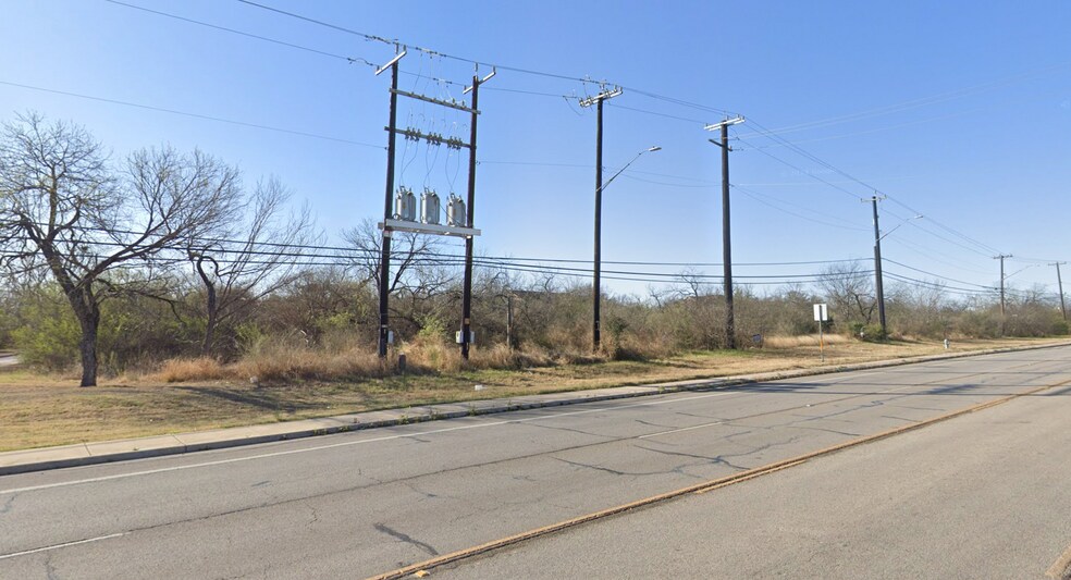 More Photos Of 6325 Old Pearsall rd, San Antonio Land For Sale