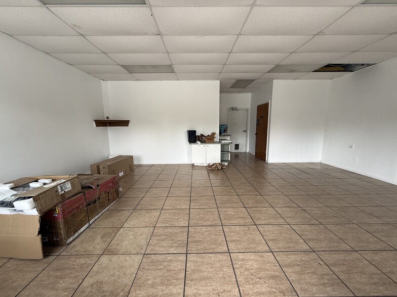 More Photos Of 1424 N Gulf Ave, Crystal River Self Storage For Sale