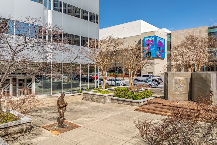 More Photos Of 301 N Elm St, Greensboro Office For Lease