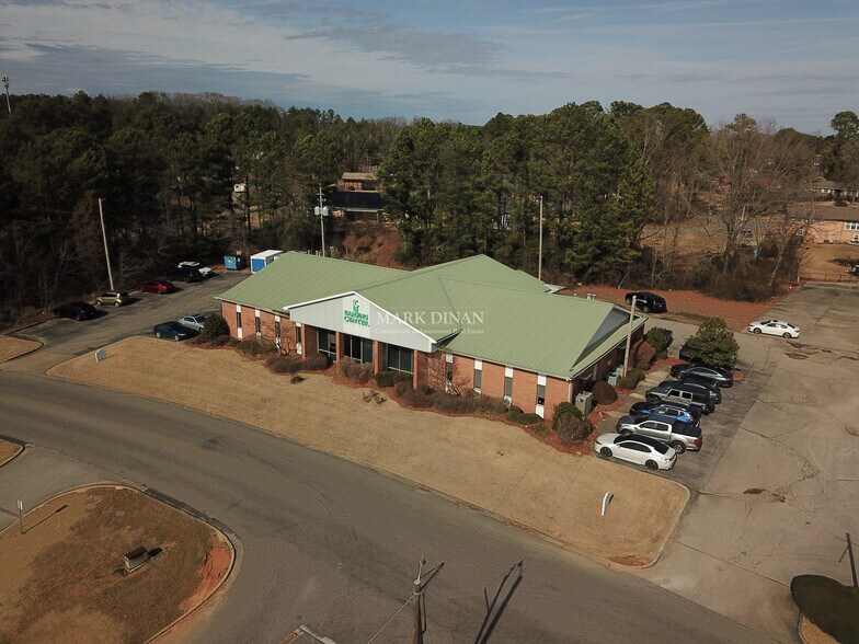 More Photos Of 737 Memorial Dr, Bessemer Medical For Sale