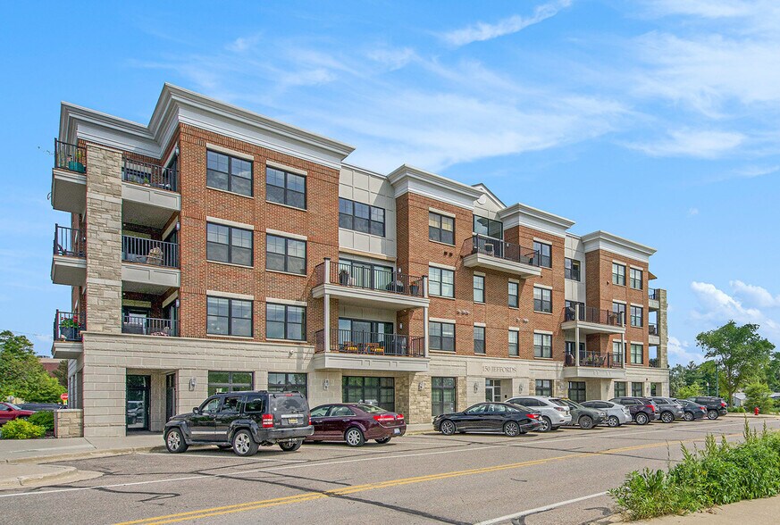 More Photos Of 150 Jeffords, Dexter Apartments For Lease