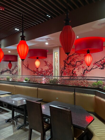 More Photos Of 1375 E Tropicana Ave, Las Vegas Restaurant For Lease