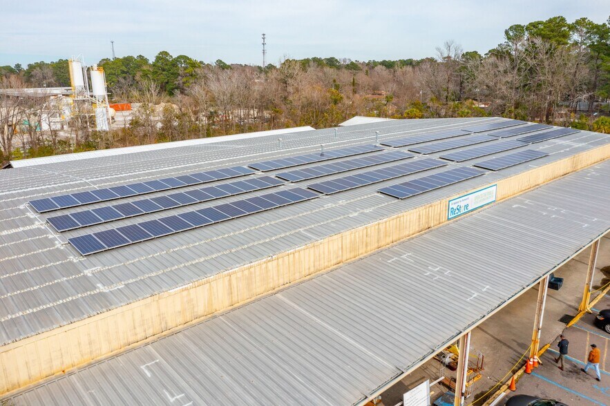 More Photos Of 1 Belknap Dr, Goose Creek Warehouse For Sale