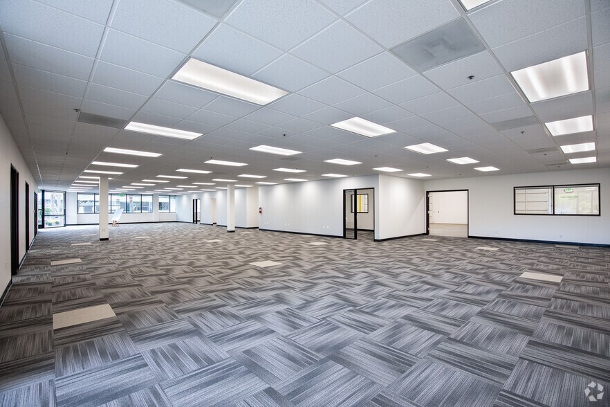 More Photos Of 4051-4065 Clipper Ct, Fremont Unknown For Lease