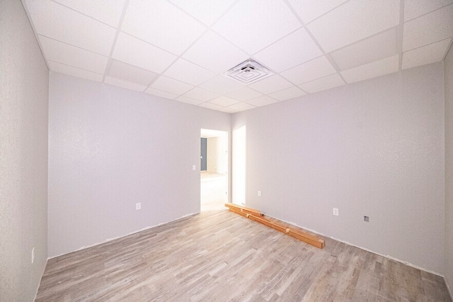 More Photos Of 16690 W Basin St, Odessa Industrial For Sale