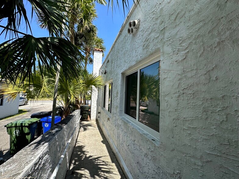 More Photos Of 1317 SE 4th Ave, Fort Lauderdale Office Residential For Sale