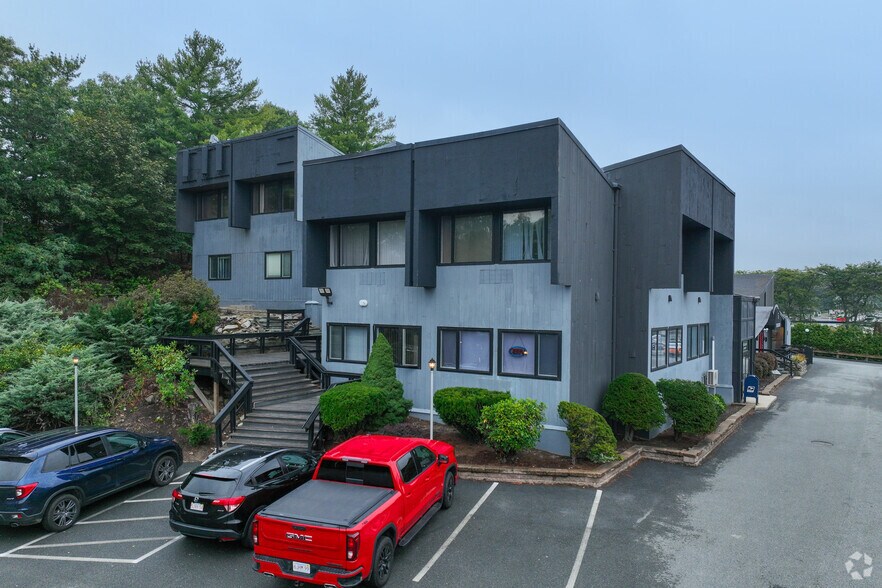 More Photos Of 5 Broadway, Saugus Medical For Lease