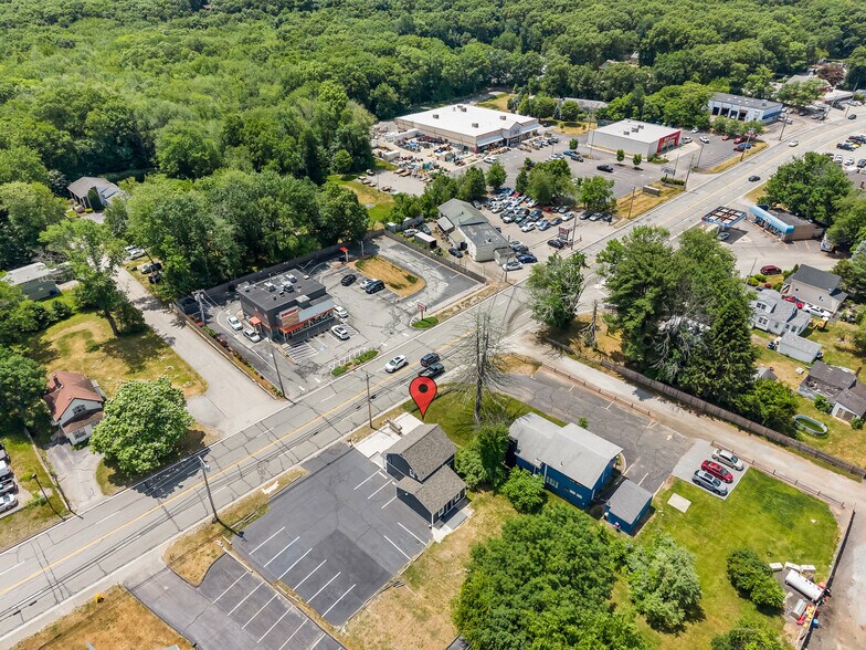 More Photos Of 2695 Hartford Ave, Johnston Office For Lease