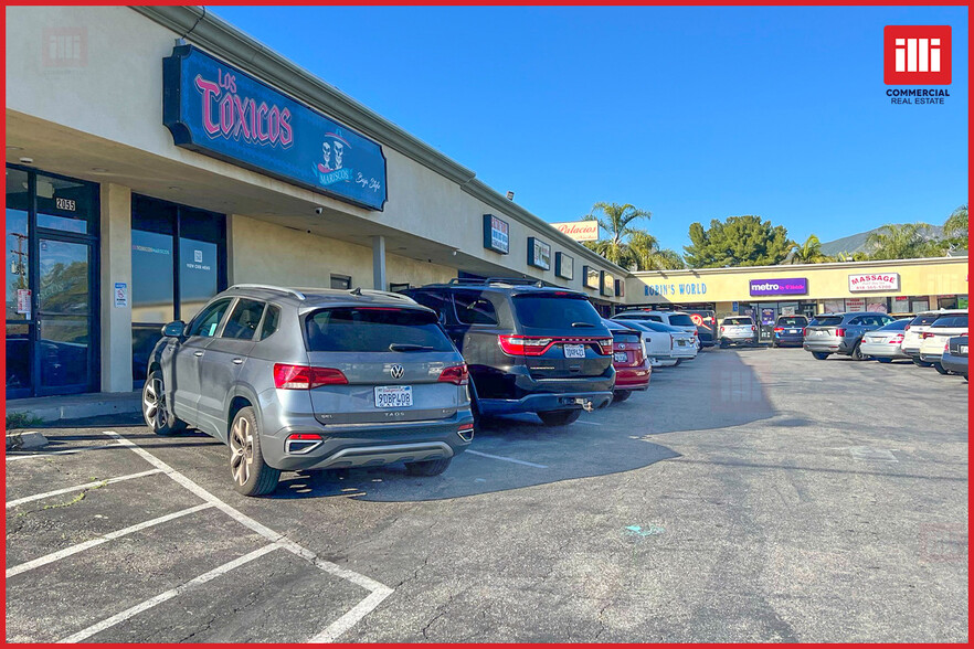 Primary Photo Of 2027-2055 Glenoaks Blvd, San Fernando Unknown For Lease