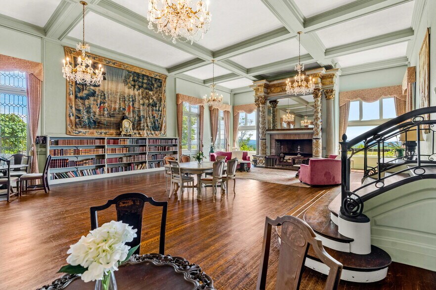 More Photos Of 4 Windmill Hill rd, Dublin Specialty For Sale