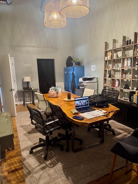More Photos Of 2108 South Blvd, Charlotte Loft Creative Space For Sale